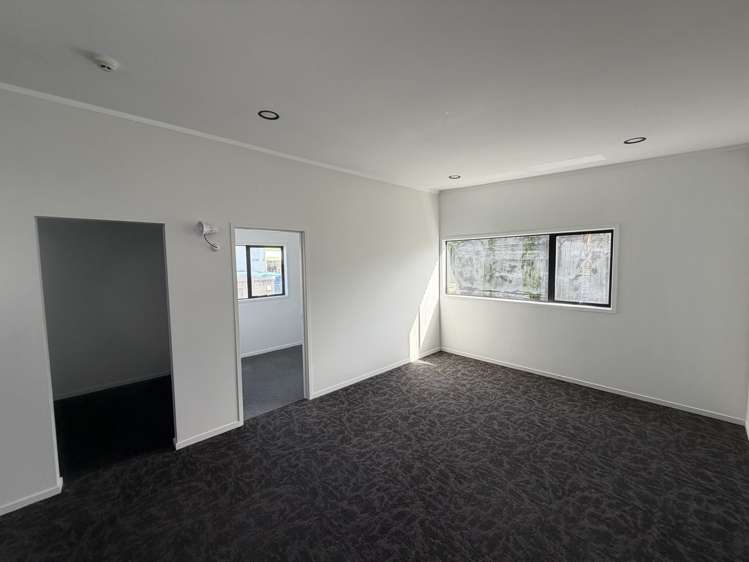 7 - 11 Cabernet Crescent Waitakere_9