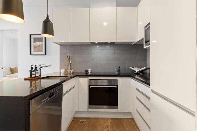 G02/26b Racecourse Parade Avondale_4