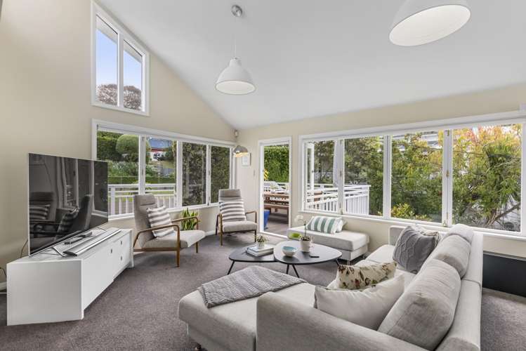 21 Simla Crescent Khandallah_18