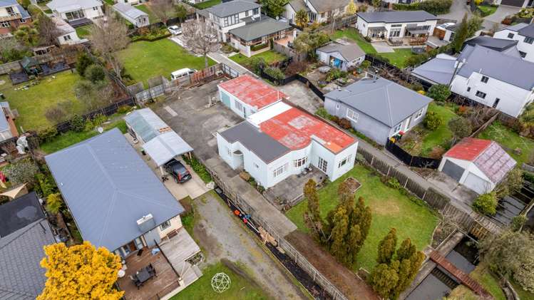 134 McFaddens Road St Albans_22