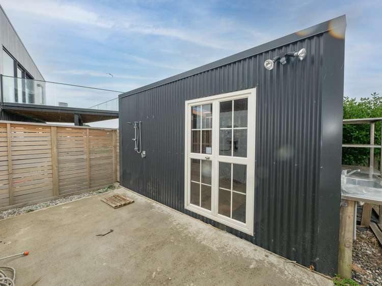 24 Dundonald Street Tainui_16