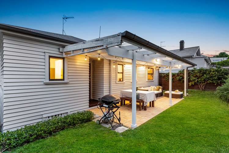 20 Warwick Street Morningside_13