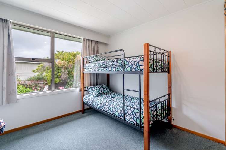 8 Trotter Street Riverton_14