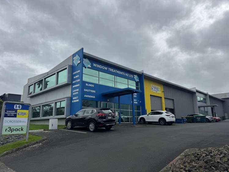 Unit A/14 Omega Street Rosedale_11