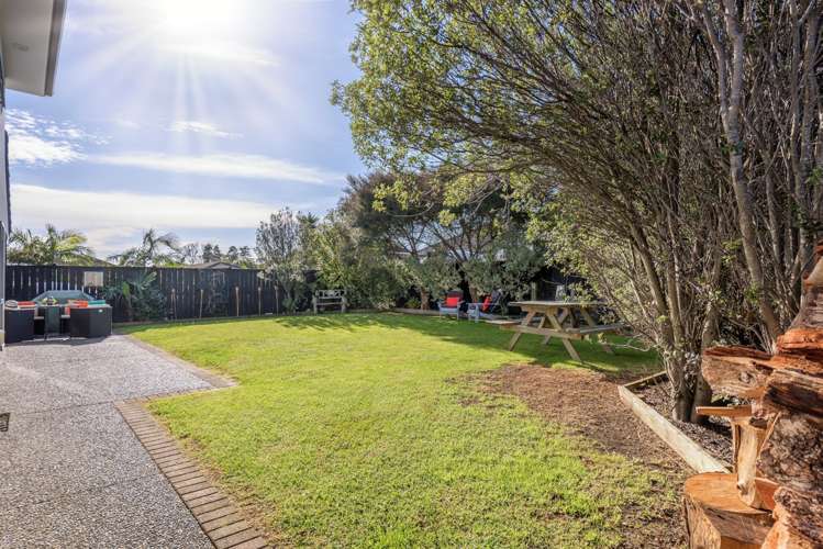 6 Mariner Lane Beachlands_16