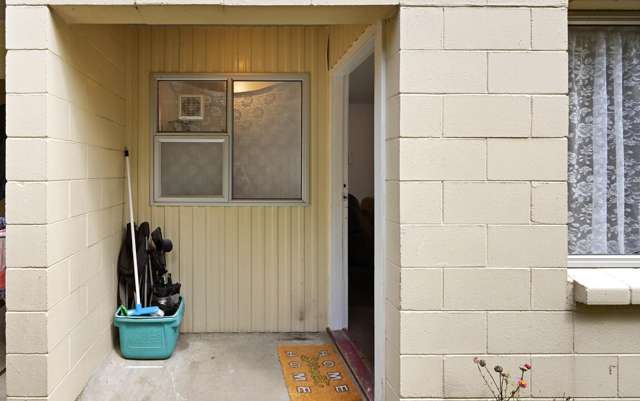 1-6/16 Myrtle Street Hamilton East_3