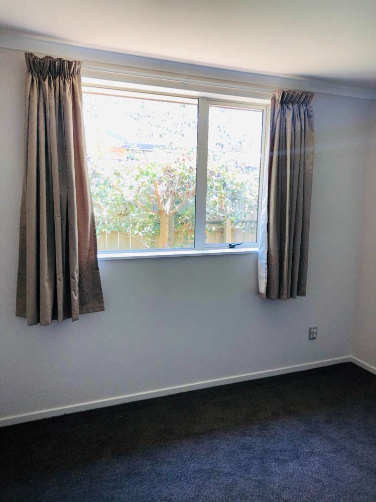8 George Arthur Place Pukekohe_10