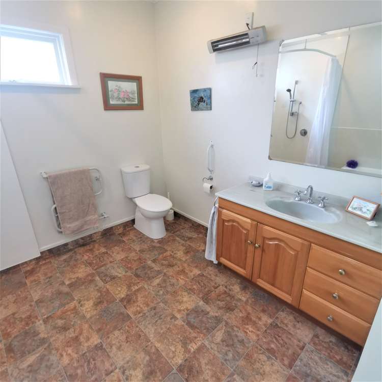 63 Golf Road Taumarunui_9