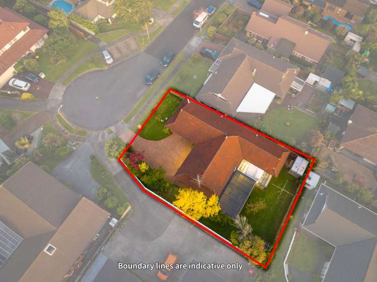 16 Saint Simon Place Botany Downs_22