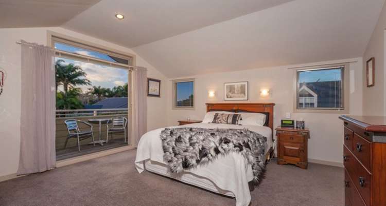 26 Eastern Beach Road Eastern Beach_8