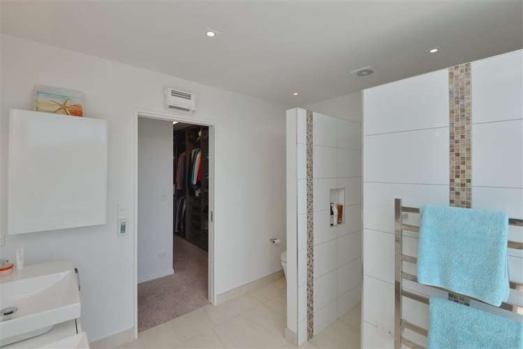 8 Rapanui Ridge Redcliffs_19