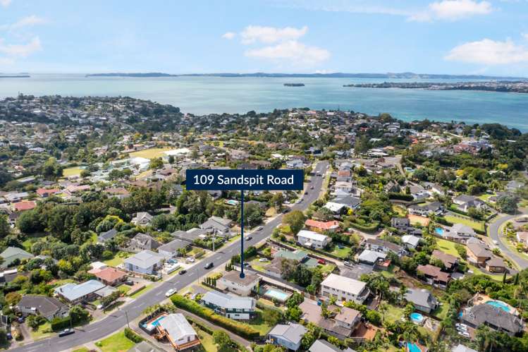 109 Sandspit Road Cockle Bay_24