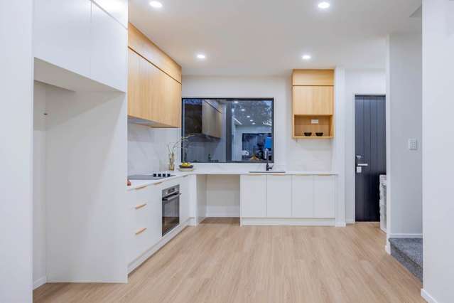 16/7 Broadview Place Howick_2