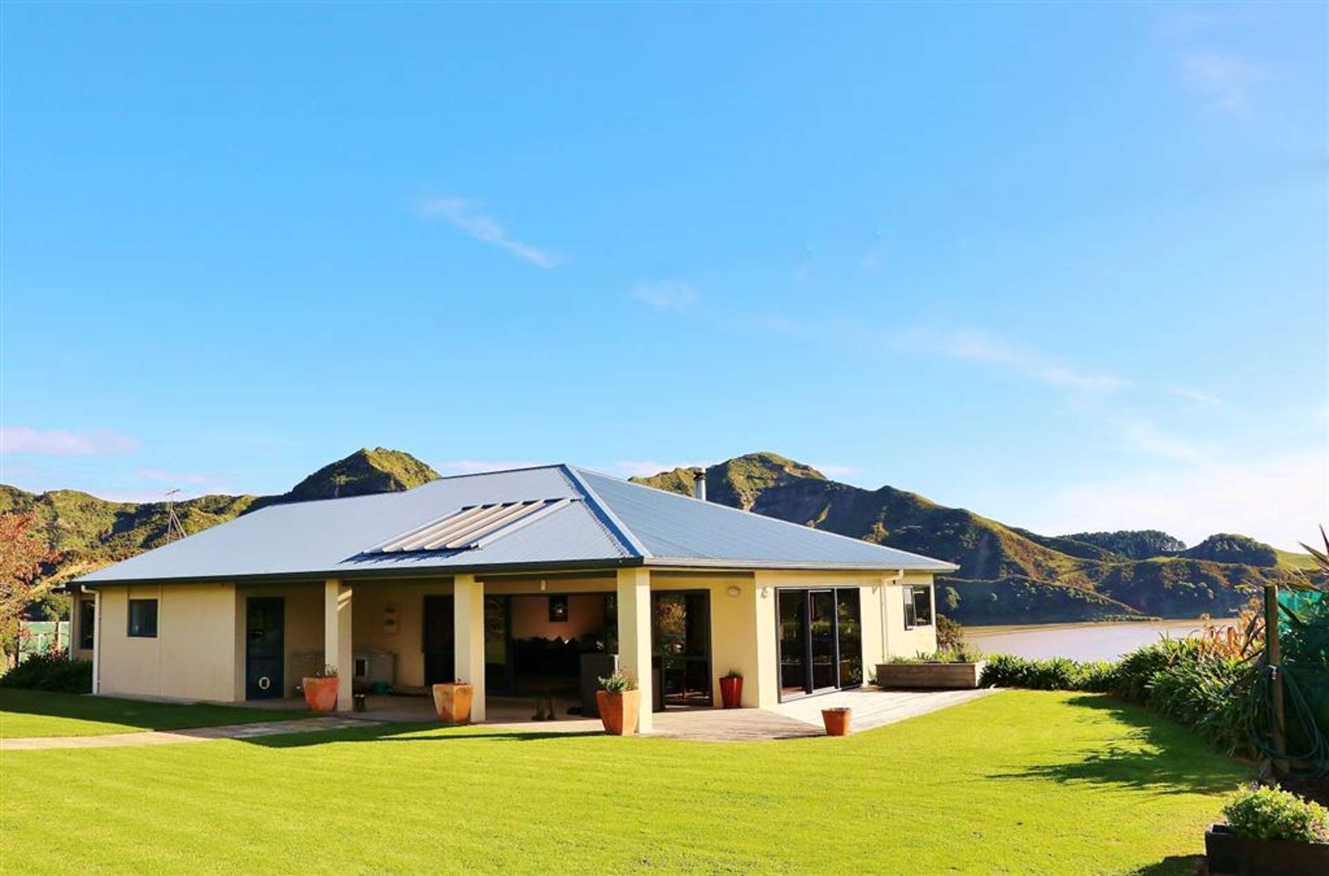 241 Te Mahoe Road Mokau_0