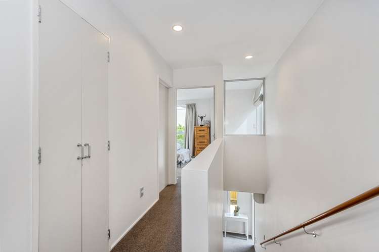 17 Whiteleigh Avenue Addington_20