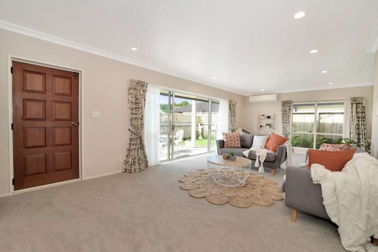 11 Kirk Lane Ohauiti_4