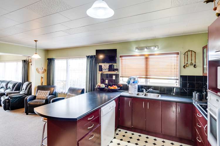 14 Gipps Place Tamatea_5