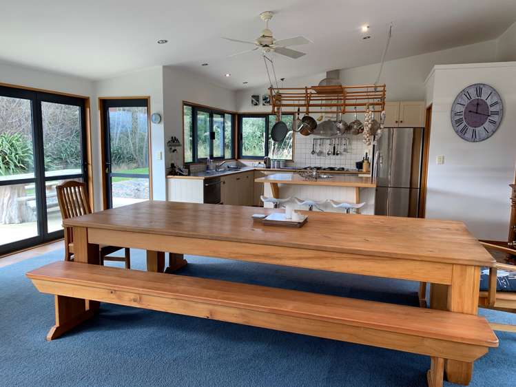 417 Wainui Main Road Wainui_19