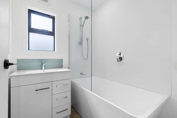 2/4 Elizabeth Street Tauhara_16