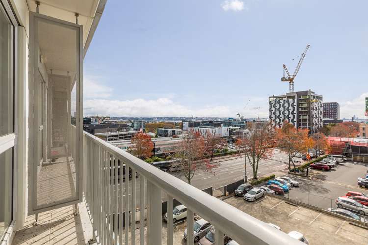 422/72 Nelson Street Auckland Central_2