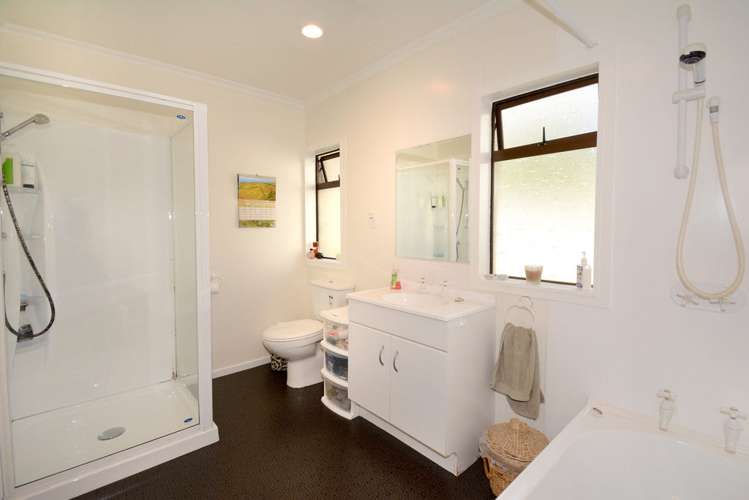 9 Hellyer Street Macandrew Bay_18