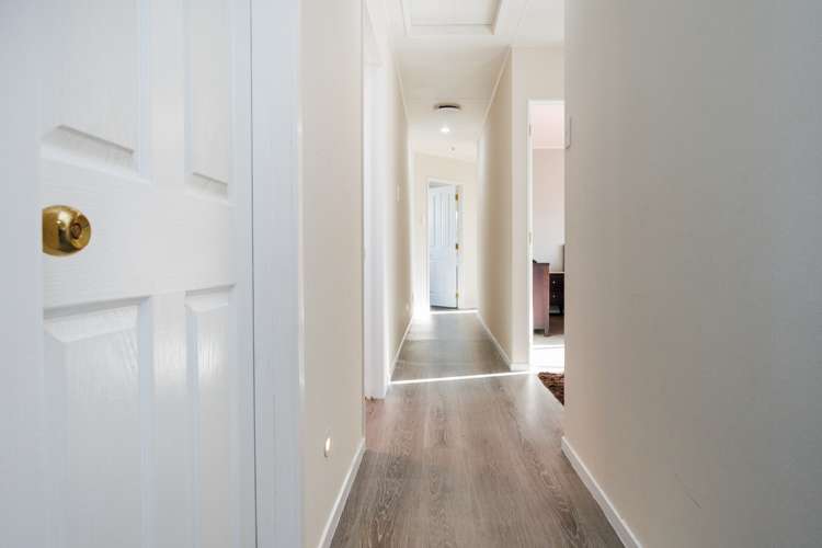 28 Cascade Crescent Westbrook_21