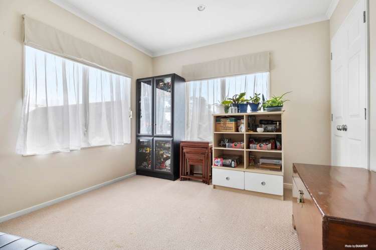 56 Saint Andrews Road Epsom_8