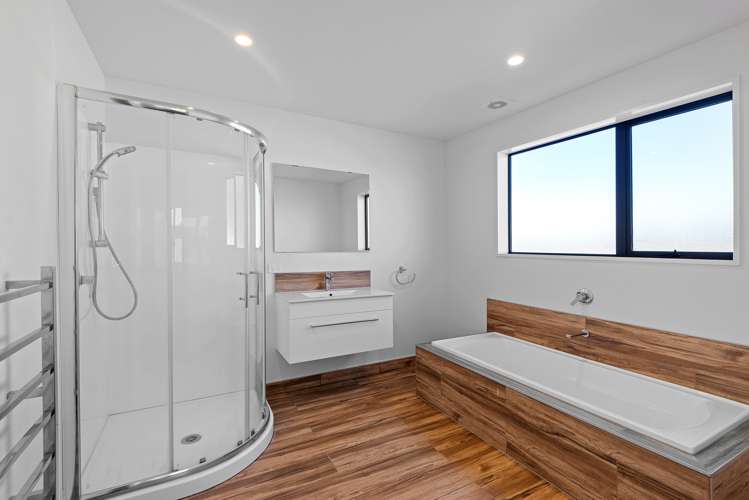 92 Bruces Road Sefton_12