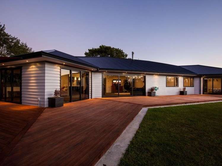 295 Opunake Road Cardiff_23