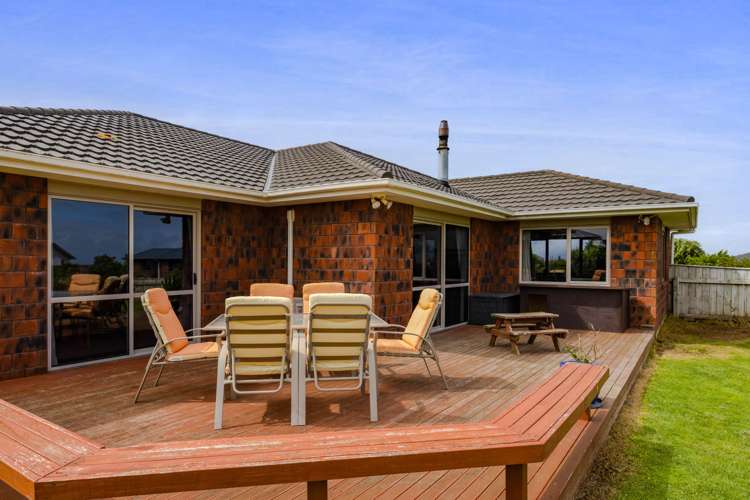 9 Denby Heights Hawera_19