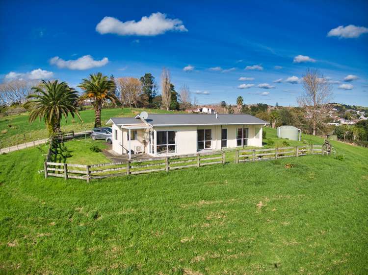 76 Marshall Road Kaiwaka_12