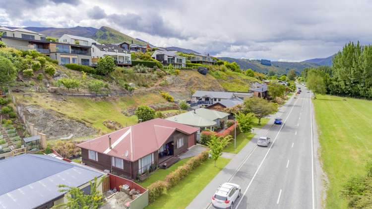 53 Mcdonnell Road Arrowtown_23