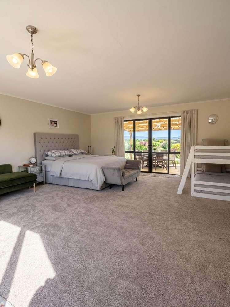 1258 East Coast Road Redvale_8