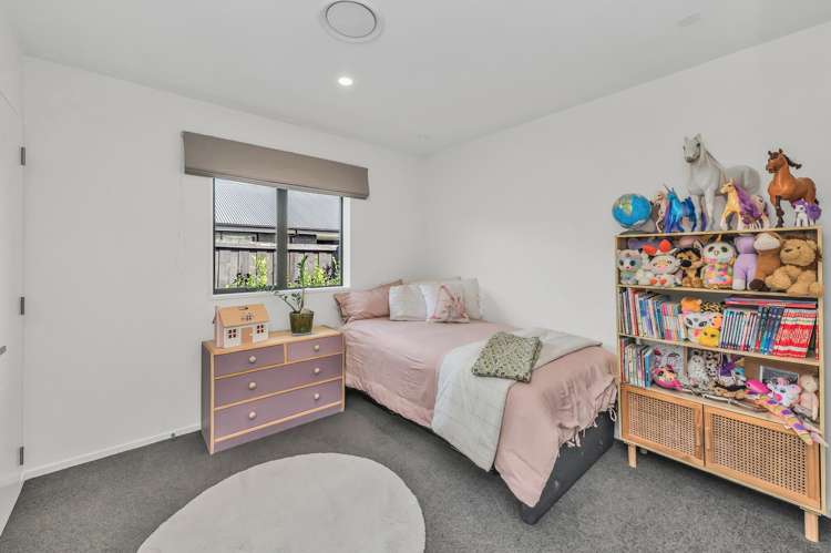 15 Cedric Place Darfield_16