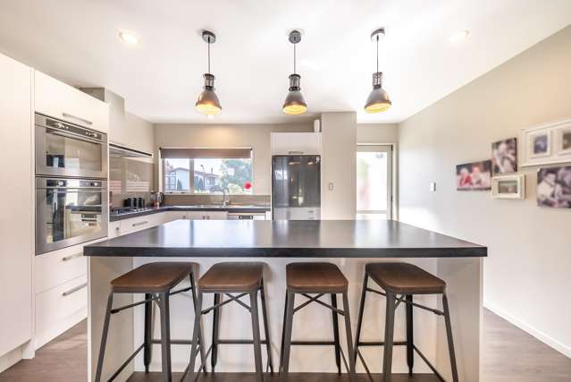 10 Seymour Grove Kingsley Heights_1