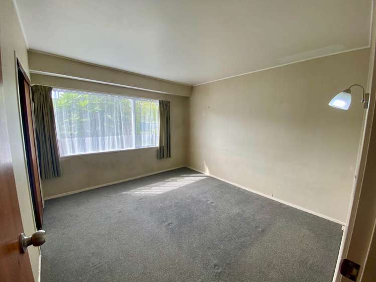 2 Walworth Avenue Pakuranga_10