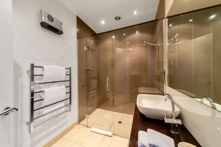 39 Atley Road Arthurs Point_15