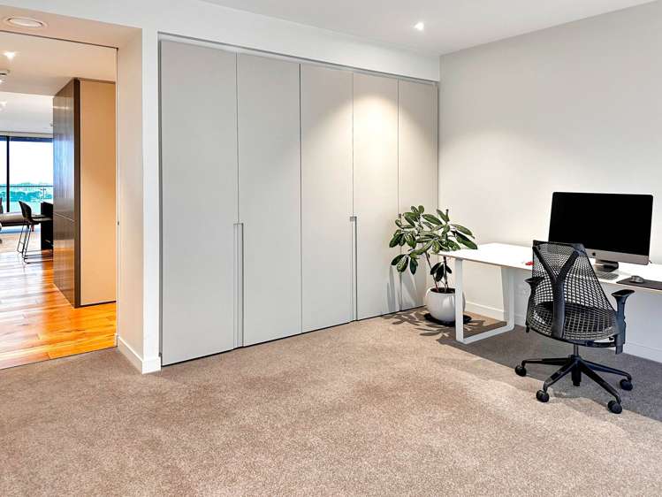 803/141 Pakenham Street West City Centre_13