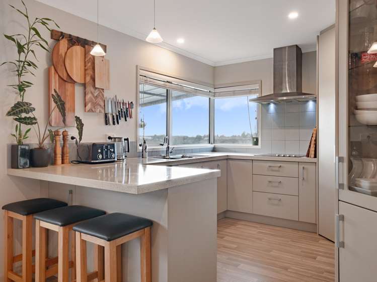 8c Wiltshire Place Te Puke_10