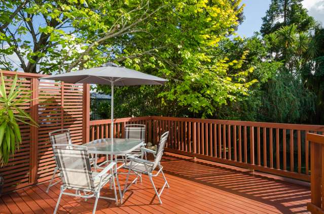 2/3 Talavera Place Te Atatu South_1