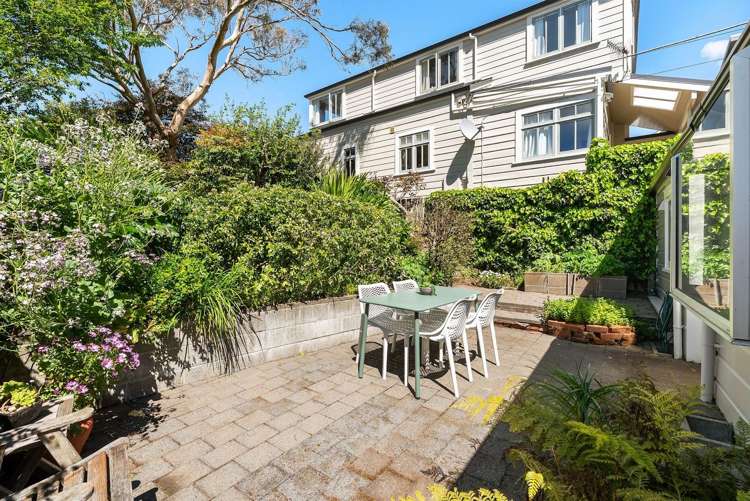 1 Pitarua Street Thorndon_15