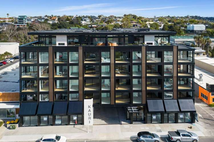 204/32 Anzac Road Browns Bay_8