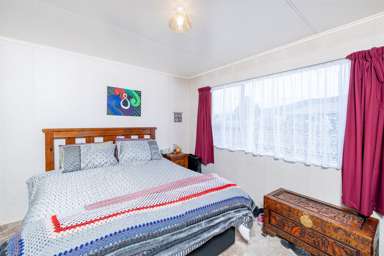 9 William Benton Street_4