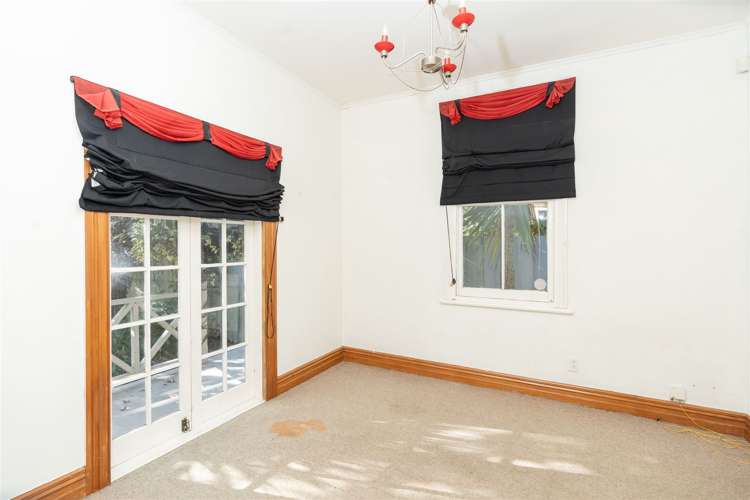 84 Albert Street Hamilton East_13