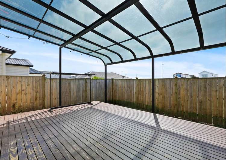 12 Korowhiti Road Clarks Beach_19