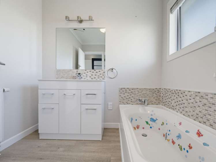 6 Birch Lane Gore_16