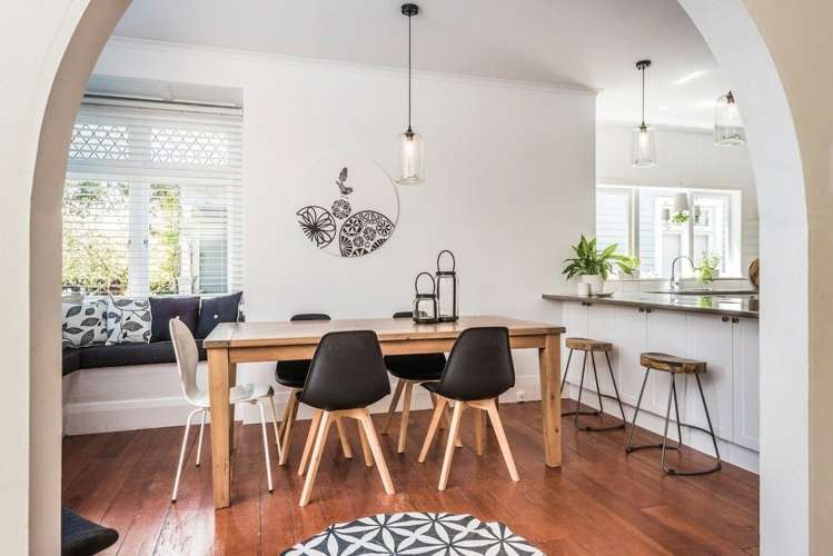 2 Arawa Avenue Devonport_8