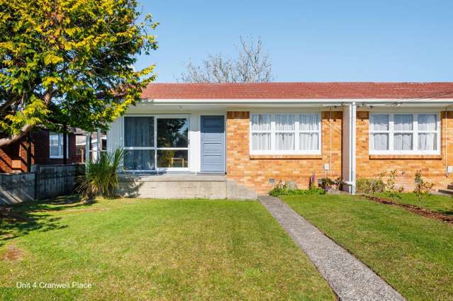 4 & 4A Cranwell Place Hillcrest_2