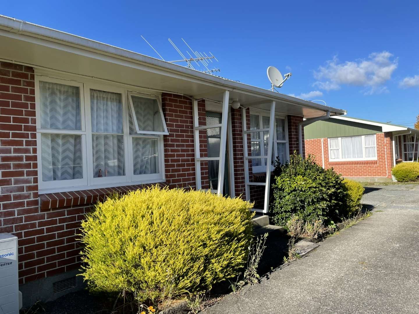 3/23 Islington Street 11322 Upper Hutt City Houses for Rent One