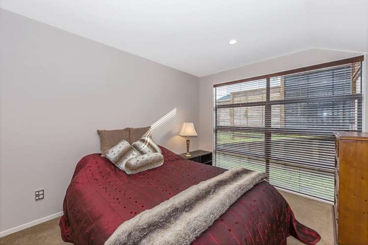 133 Alec Craig Way Gulf Harbour_14